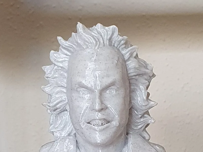 Beeteljuice head