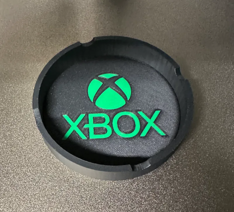 Removable base ash tray, Xbox Logo