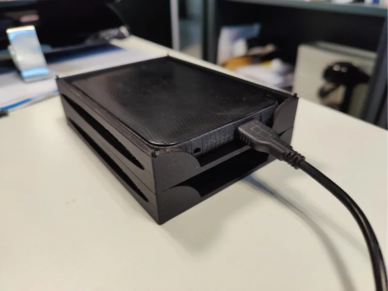 Hard drive support 