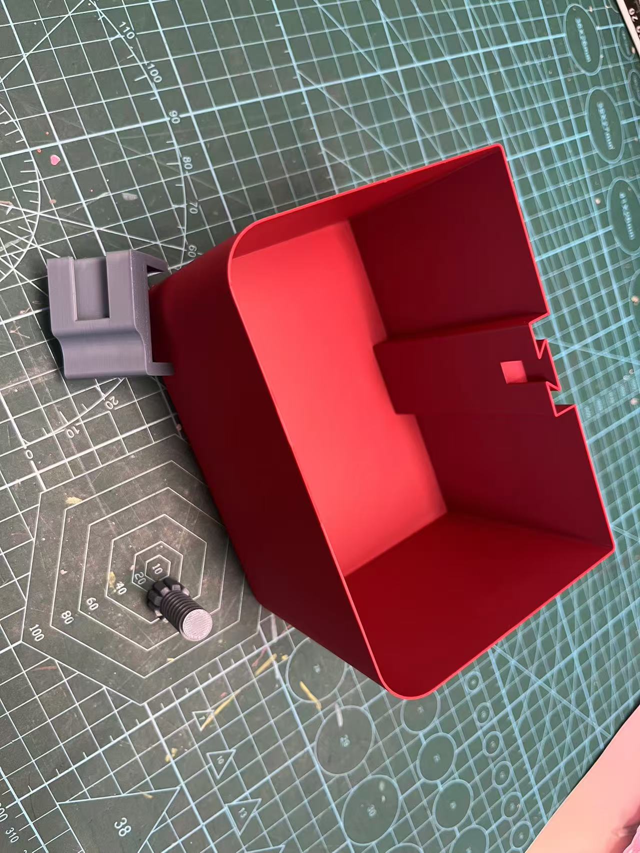 Miniatura 5 do modelo 3D 【桌边垃圾桶】可拼搭桌面夹