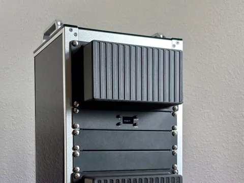 Soporte: RakPak - 10 inch Mini Rack Expansion Panel — referencia de MakerWorld