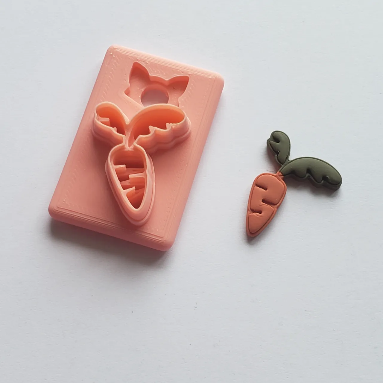 Carrot Polymer Clay Earring Cutter view 4