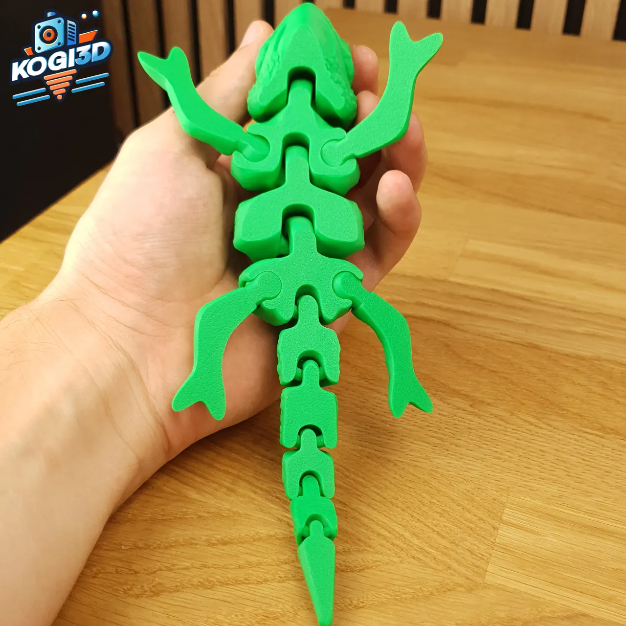 Print in Place Articulated Flexy Chameleon view 4