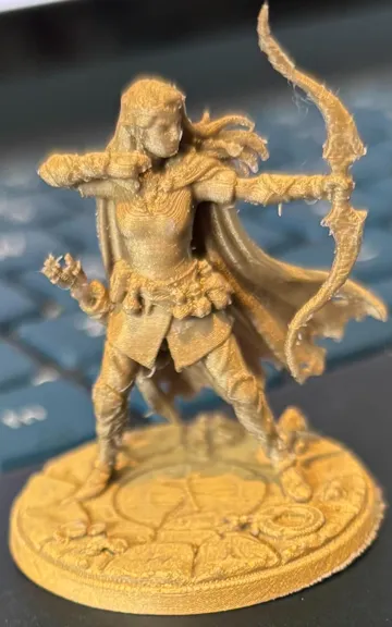 Modelo para impresión 3D: Arcadius - Female Elf Archer — vista de referencia 3