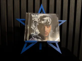 Star-Shaped CD Display Stand – Desk & Wall Mount 