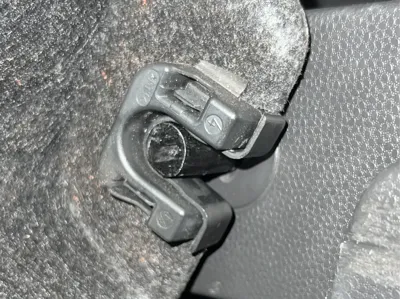 Ford Fiesta MK7 Boot Tray Pin