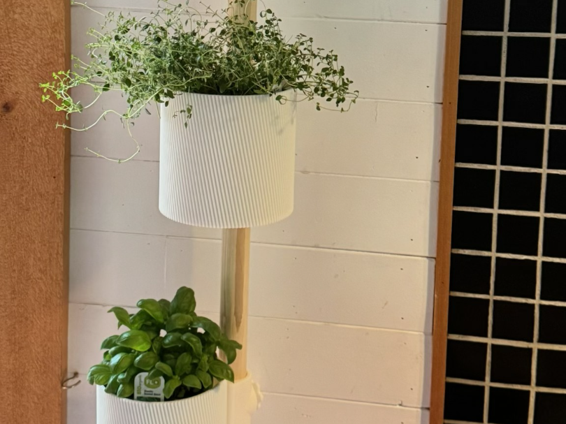 Vertical Pot Planter