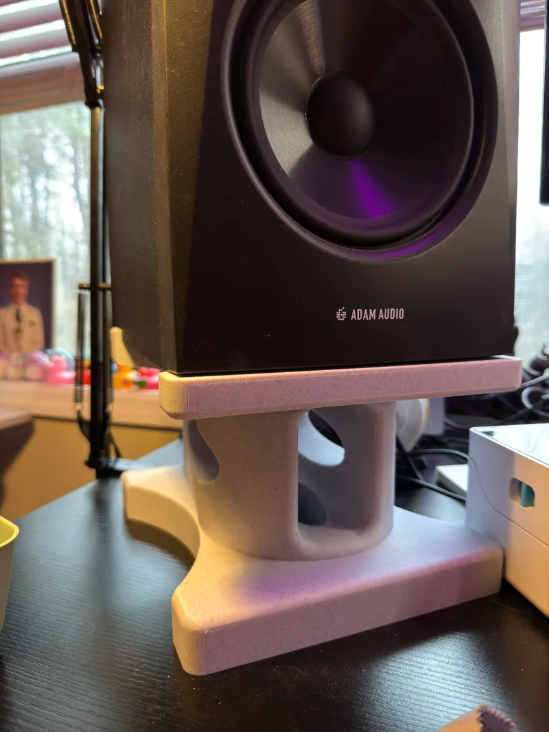 Stand for Studio Monitor