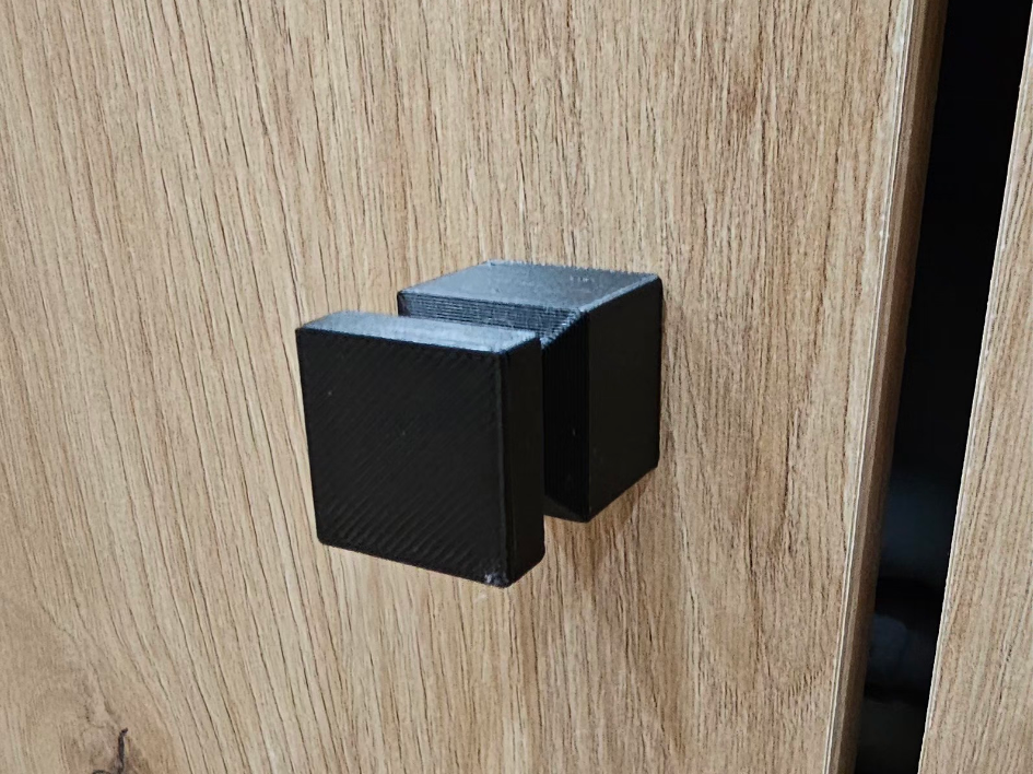 Minimalist Square Cabinet Handle  NoSupport