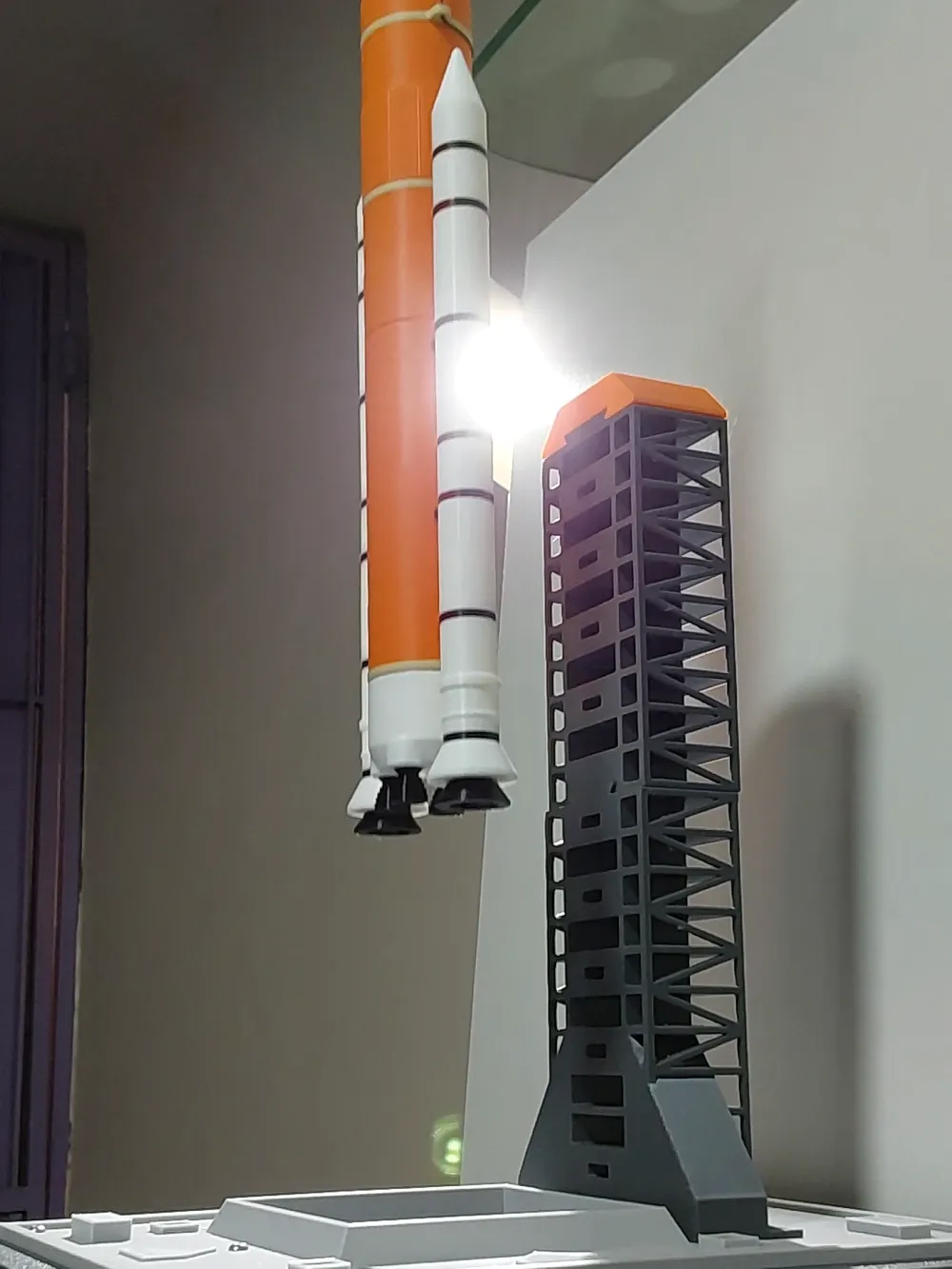 BUILD-A-ROCKET SPACE LAUNCH SYSTEM (SLS) - Free 3D Print Model - MakerWorld