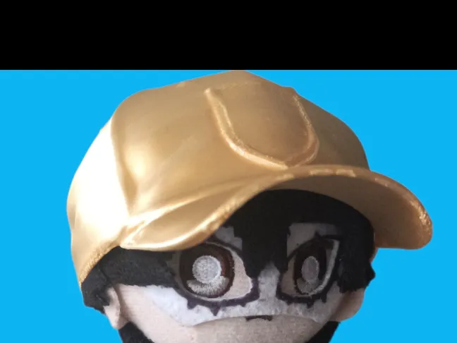 a cap for figurines