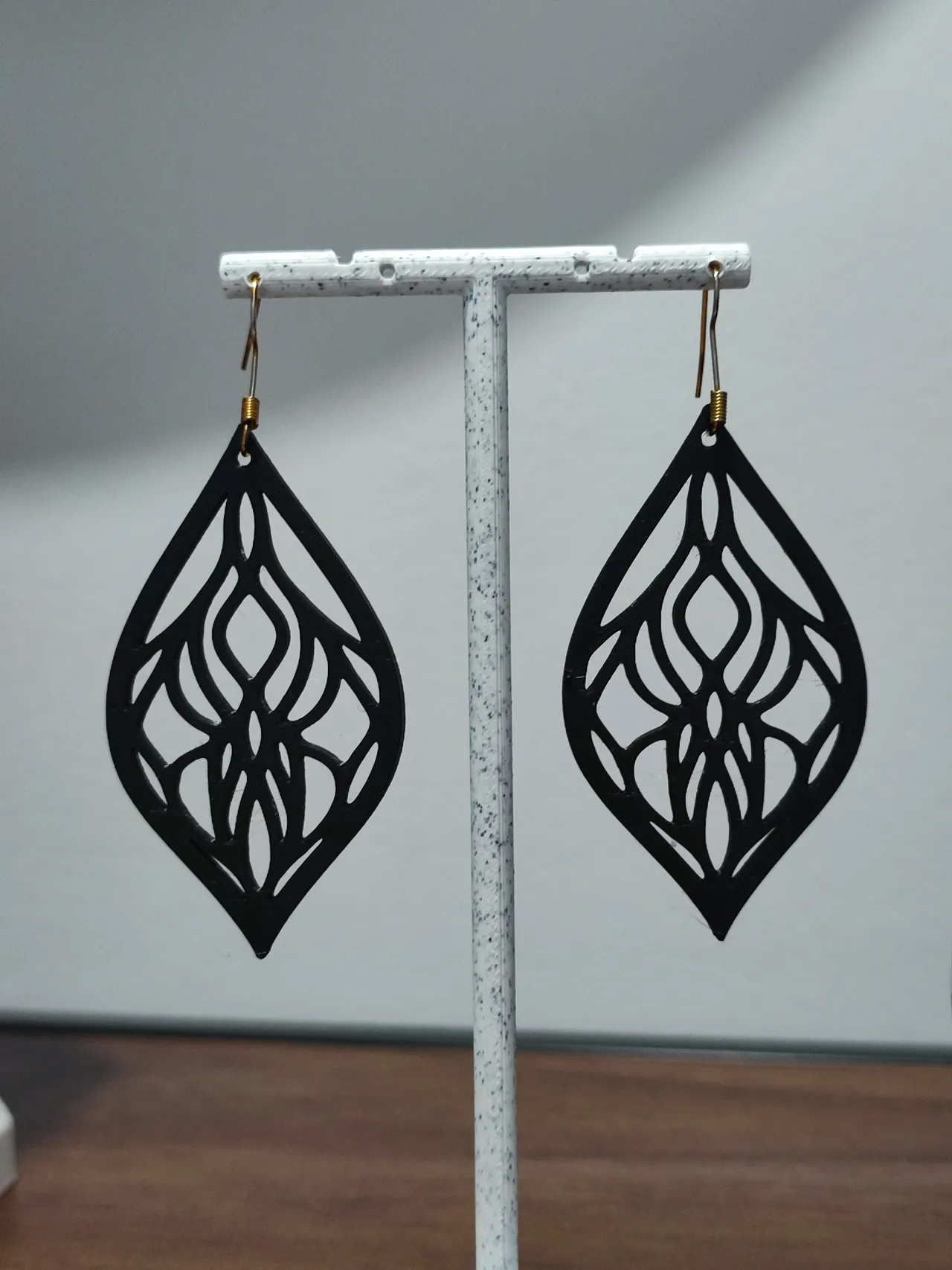 Aretes Llama Eterna view 3