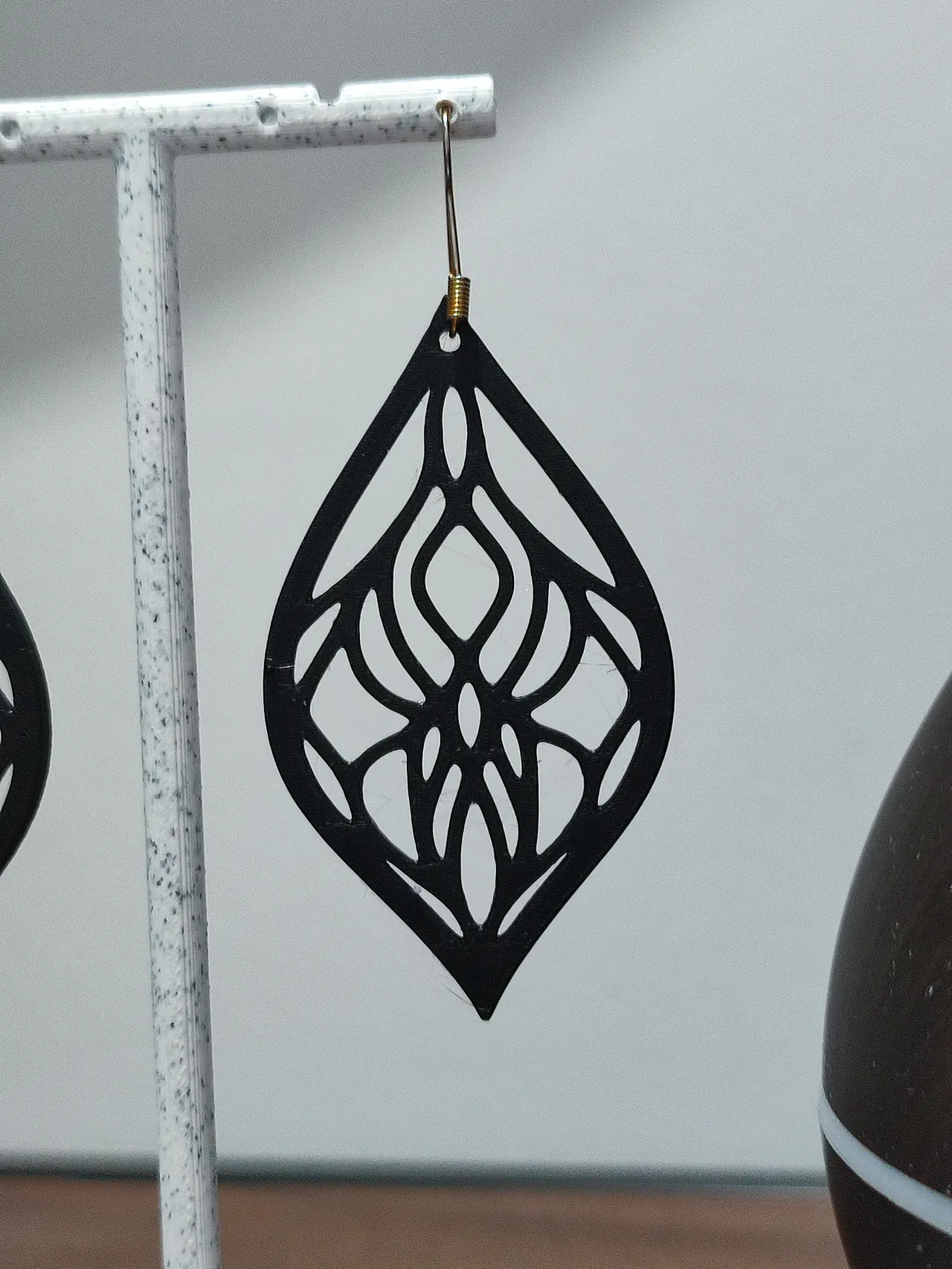 Aretes Llama Eterna view 4