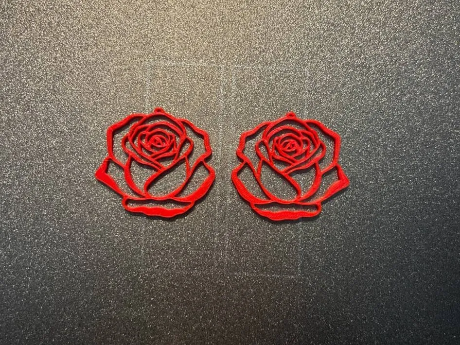 Roses Earrings view 3