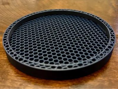 Simple coaster file with clean look with matte pla
