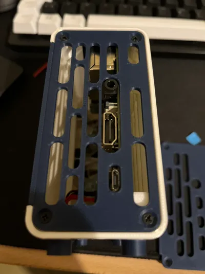 Fractal design Rasp Pi case univeral back plate Remixed by MaJoHo ...