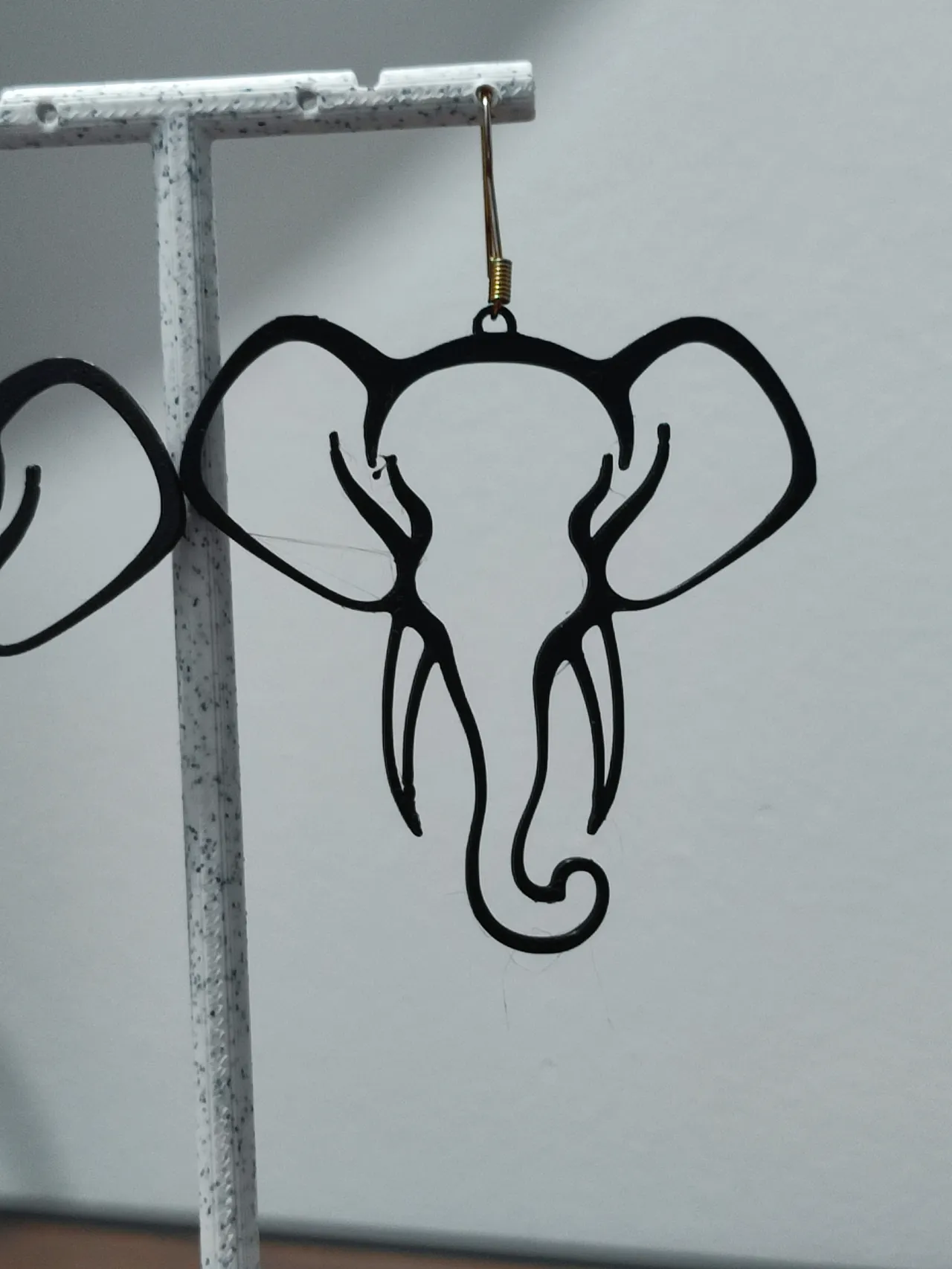 Aretes Dumbo Deluxe: Presencia Real view 4
