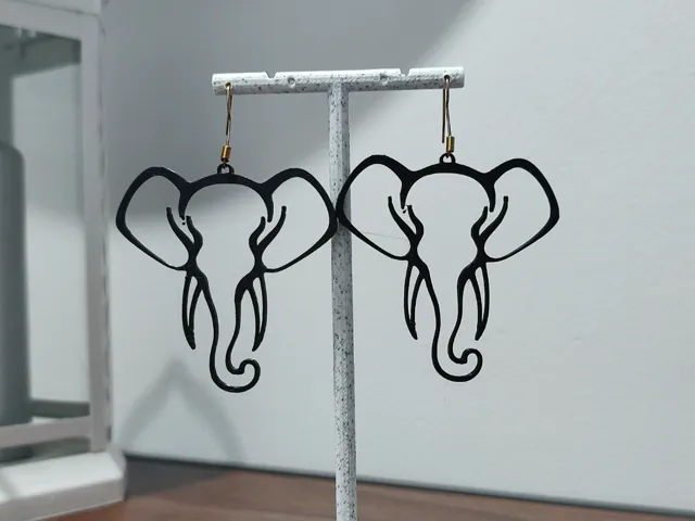 Aretes Dumbo Deluxe: Presencia Real