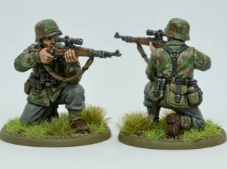 WW2 Tabletop Mini - German Sniper Crouching - 28mm