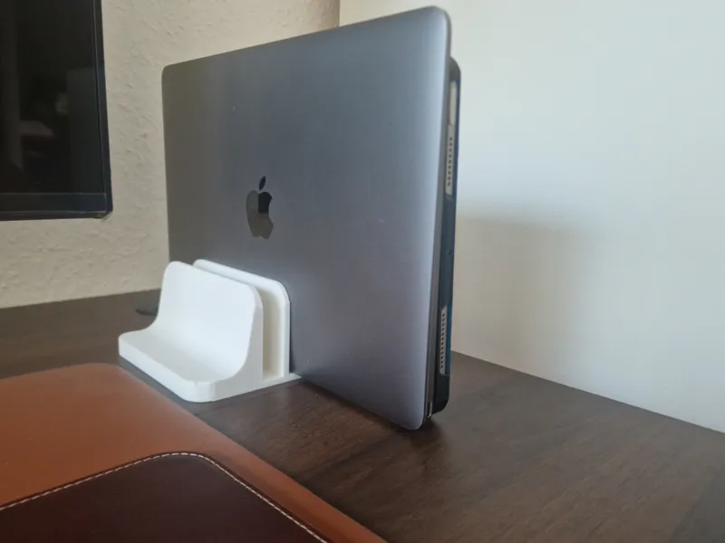Vertical Notebook/Tablet Stand