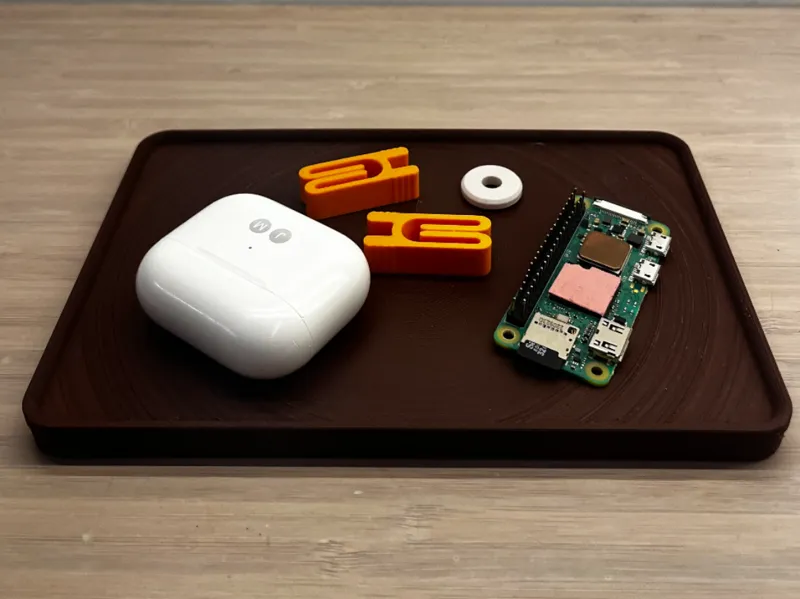 Smooth Tray – Minimalist Utility Tray