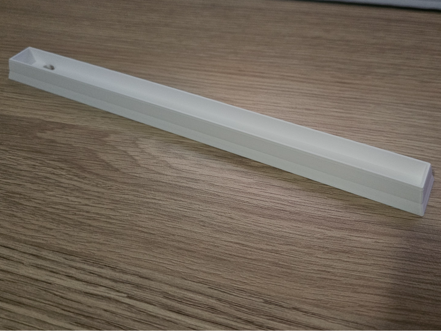Lian Li 8.8" Screen Stand