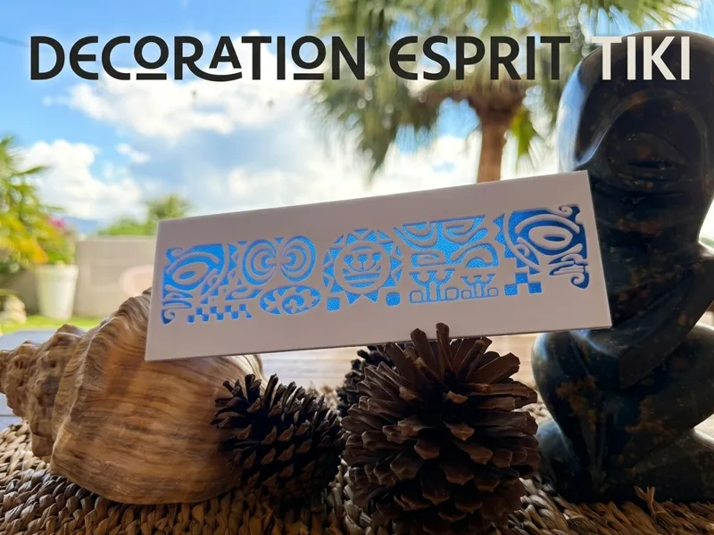 Plaque Décorative "Esprit Tiki" - Jeu de Lumière