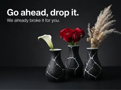 3 crackled vase