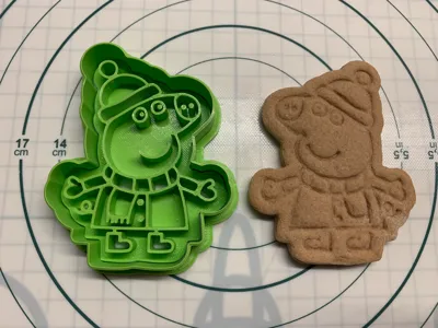 Peppa pig winter cookie cutter