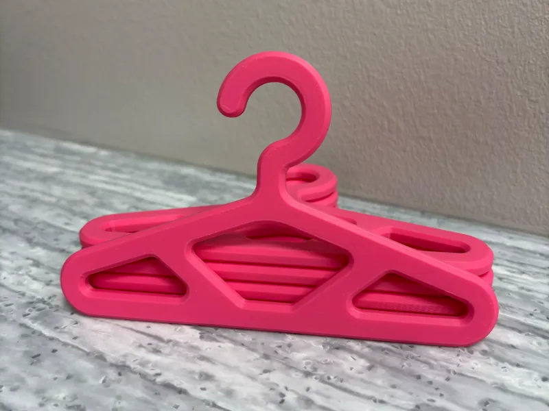 6 Inch Clothes Hanger