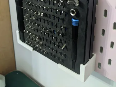 Ikea Skadis iFixit Manta mount - open with lid