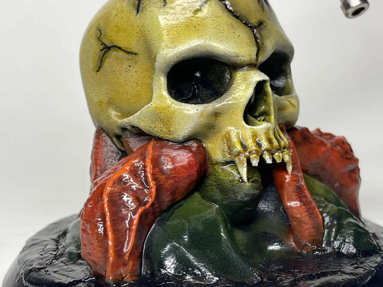 Airbrush / Pen holder view 2