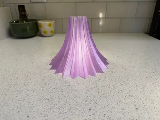 Icosagon Sloped Vase