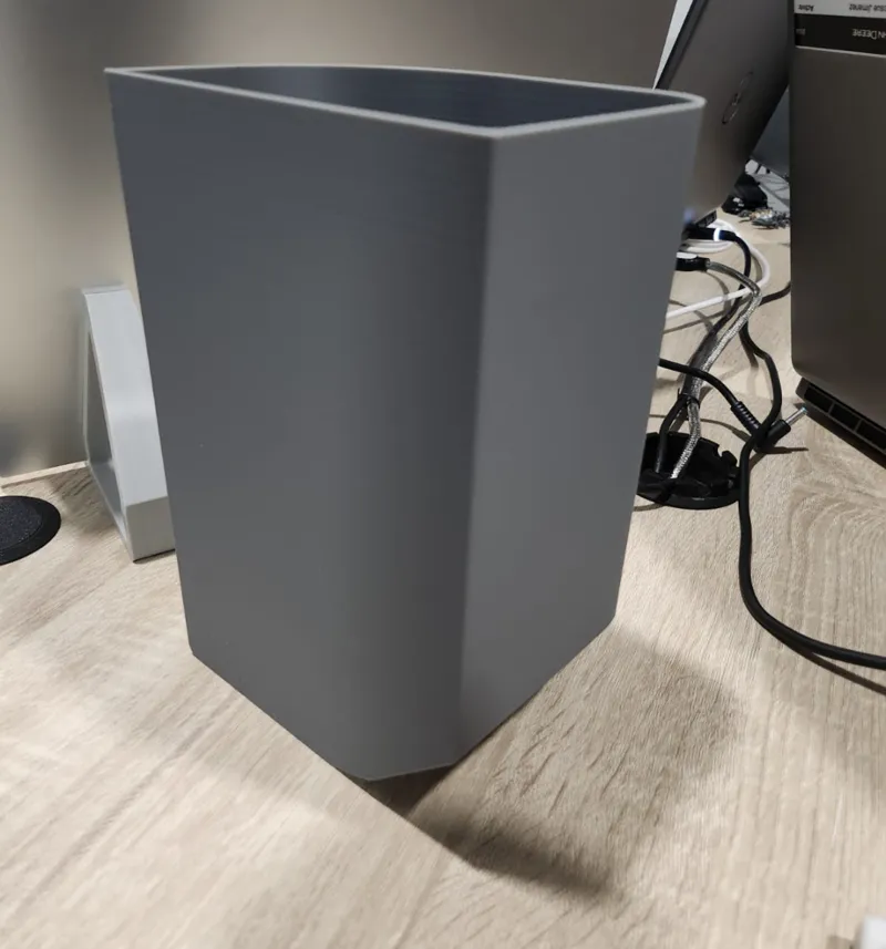 Wall container - vase (kitchen, office, bedroom)