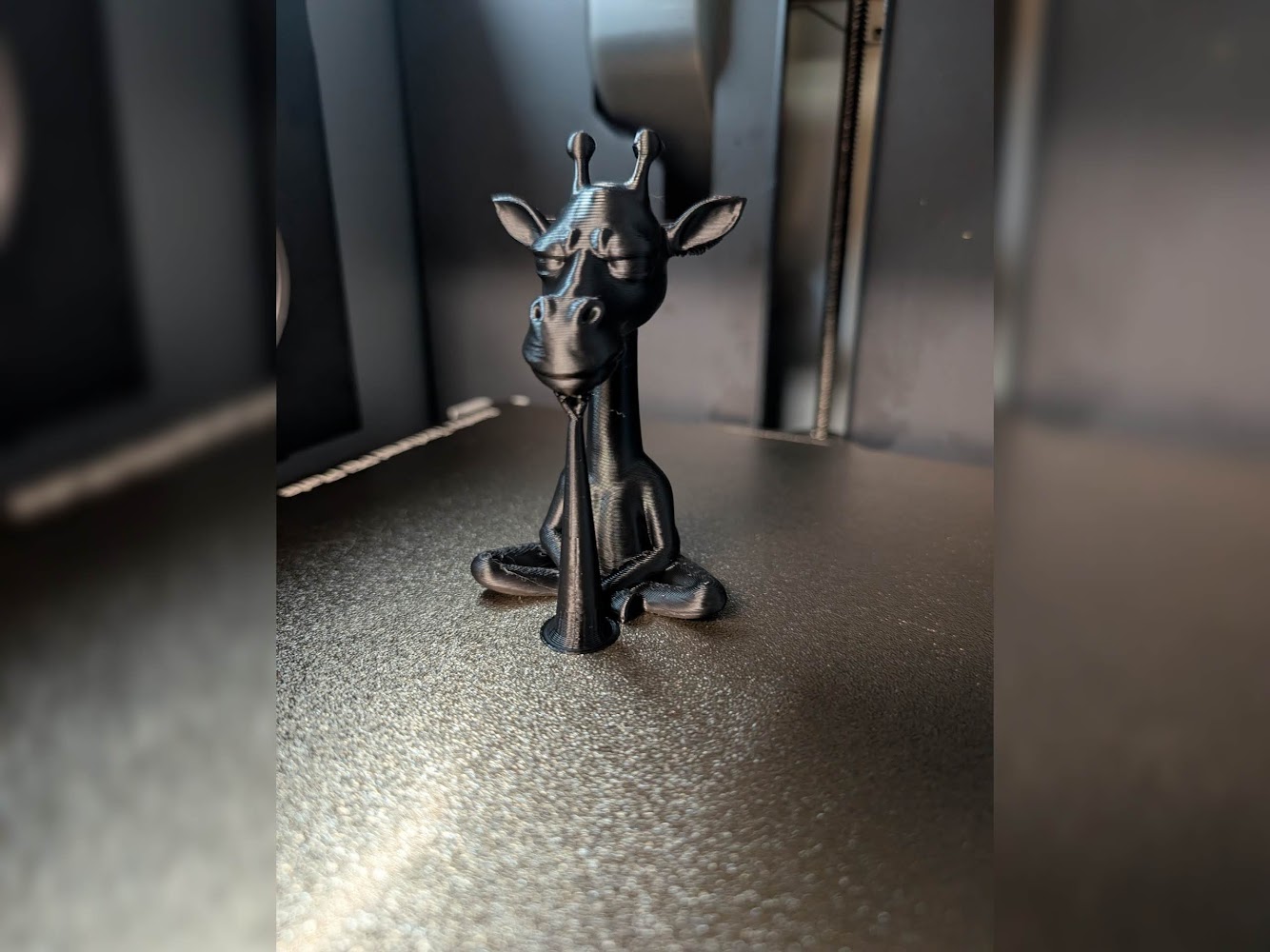 Miniatura 4 do modelo 3D Grumpy Zen Giraffe
