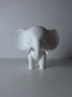 Figurine d'éléphant à grandes défenses — photo 3