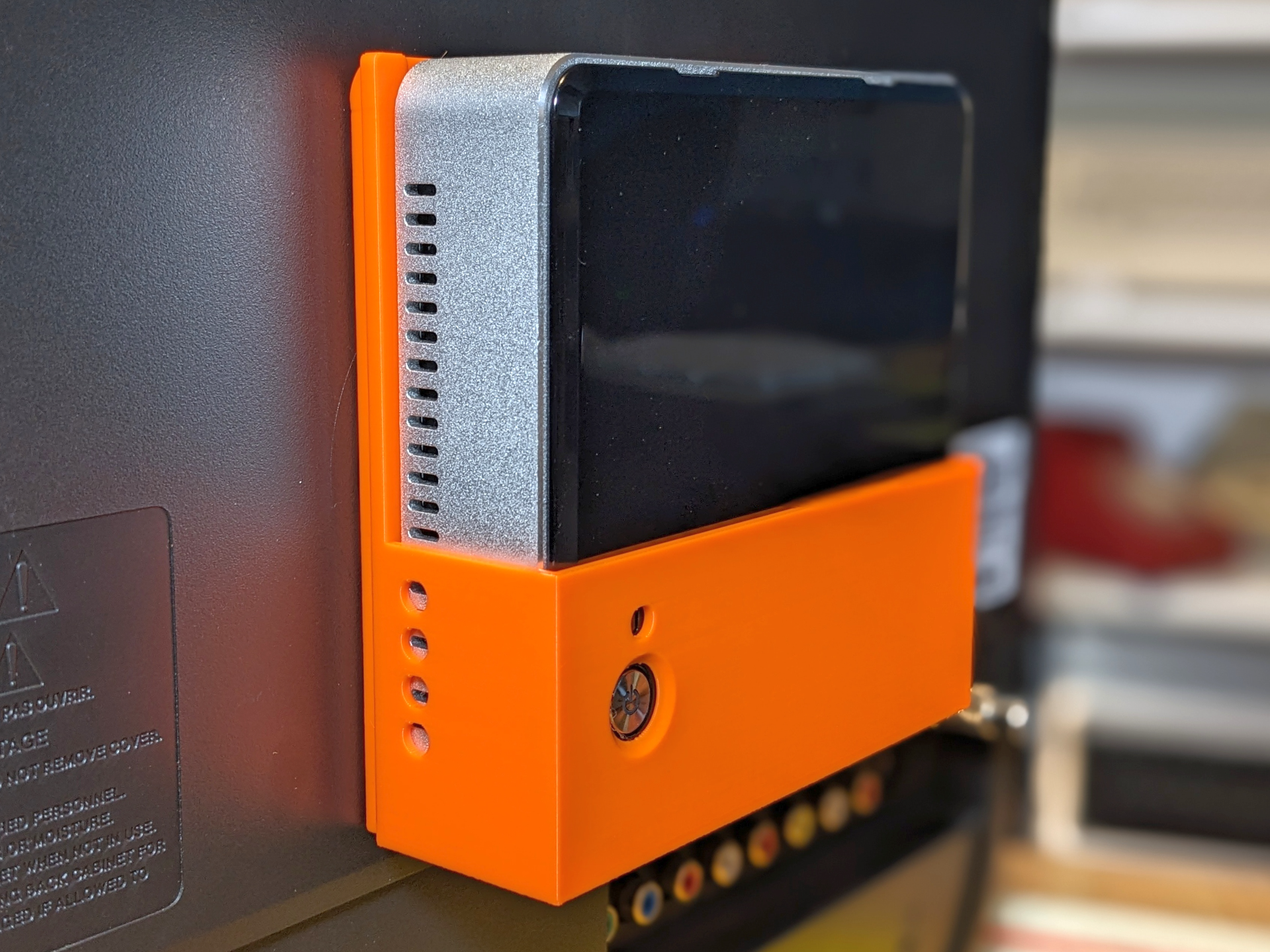 Intel NUC VESA 4x100 and/or Wall Mount