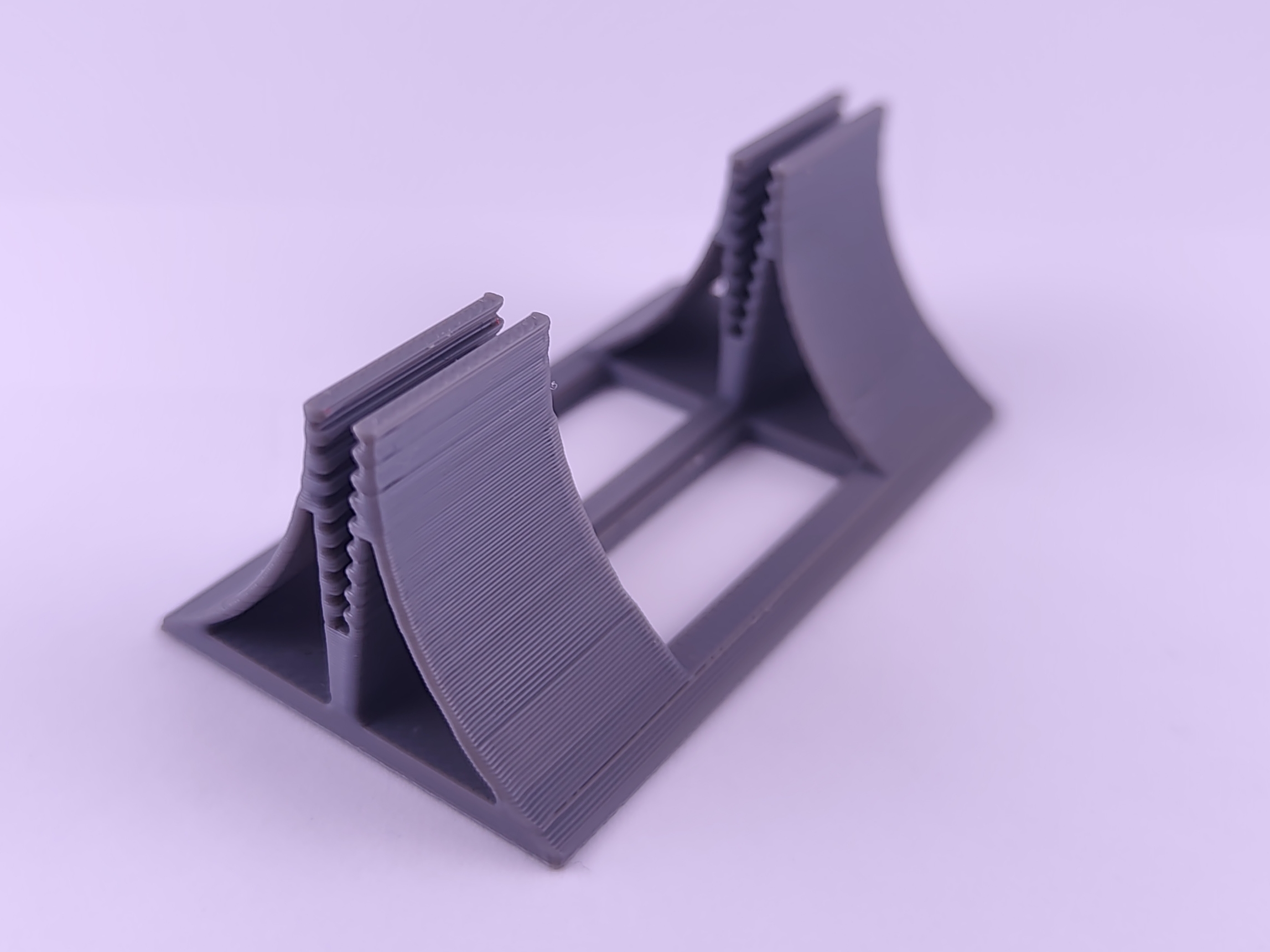 Miniatura 1 do modelo 3D solder wire holder