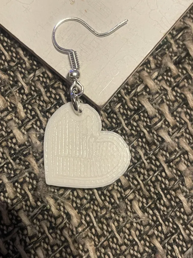 heart earring