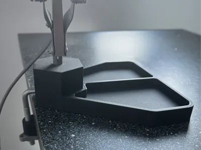 Pantograph lamp stand