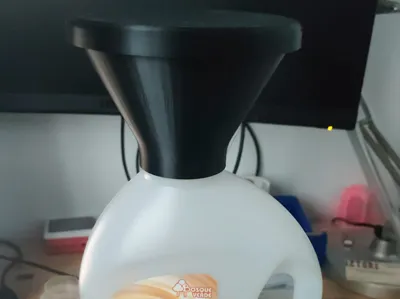 Threaded Oil Recycling Funnel