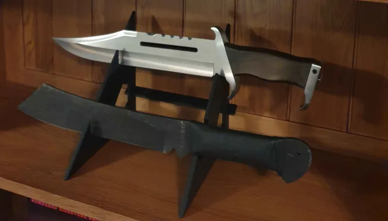 Large Bowie knife display stand / holder