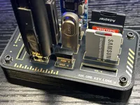 Boîte de rangement geek pour clés USB et cartes SD — photo 2