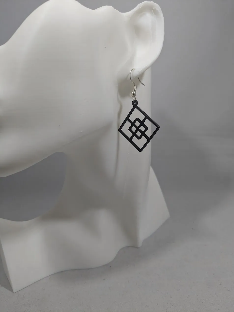 Abstract earrings - 2 squares crossed view 3