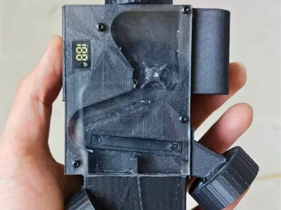 DIY a high-performance pellet sifter for 40 yuan, with adjustable speed, speed display, battery level display, adjustable size, and no need for an external power source.