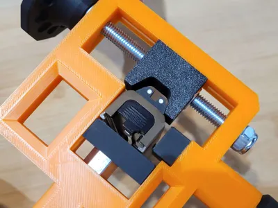 Universal Pistol Rear-Sight Adjustment Tool