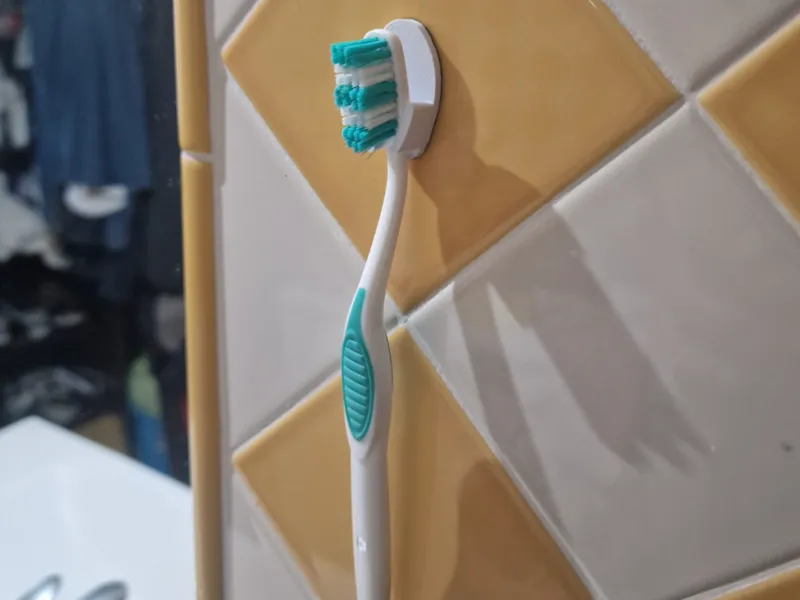 MINIMAL TOOTHBRUSH HOLDER