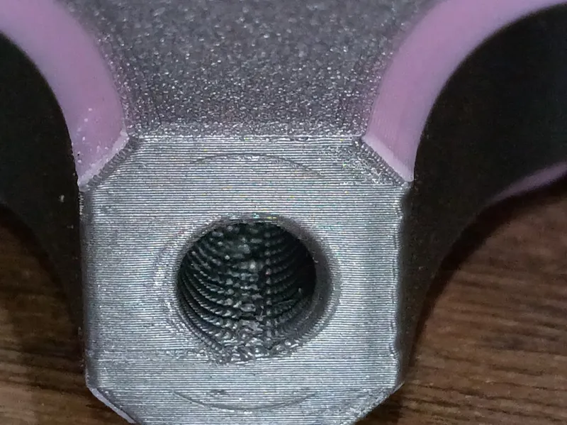 e-Paper Beer Tap Handle - Printed Faucet Thread