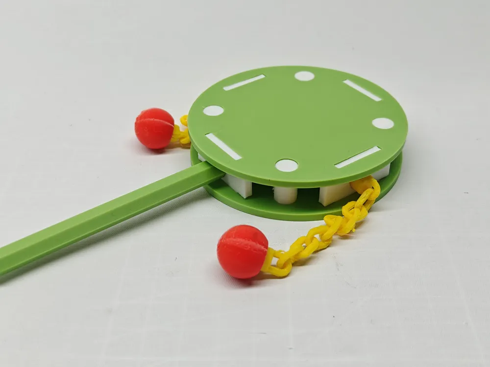 Giant Fillable Rattle Children's Retro Interlocking Rattle - Free 3D Print Model - MakerWorld