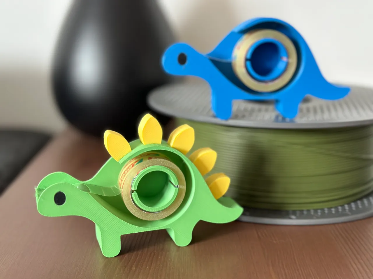 Tapeosaurus - Cute dinosaur tape dispenser view 3
